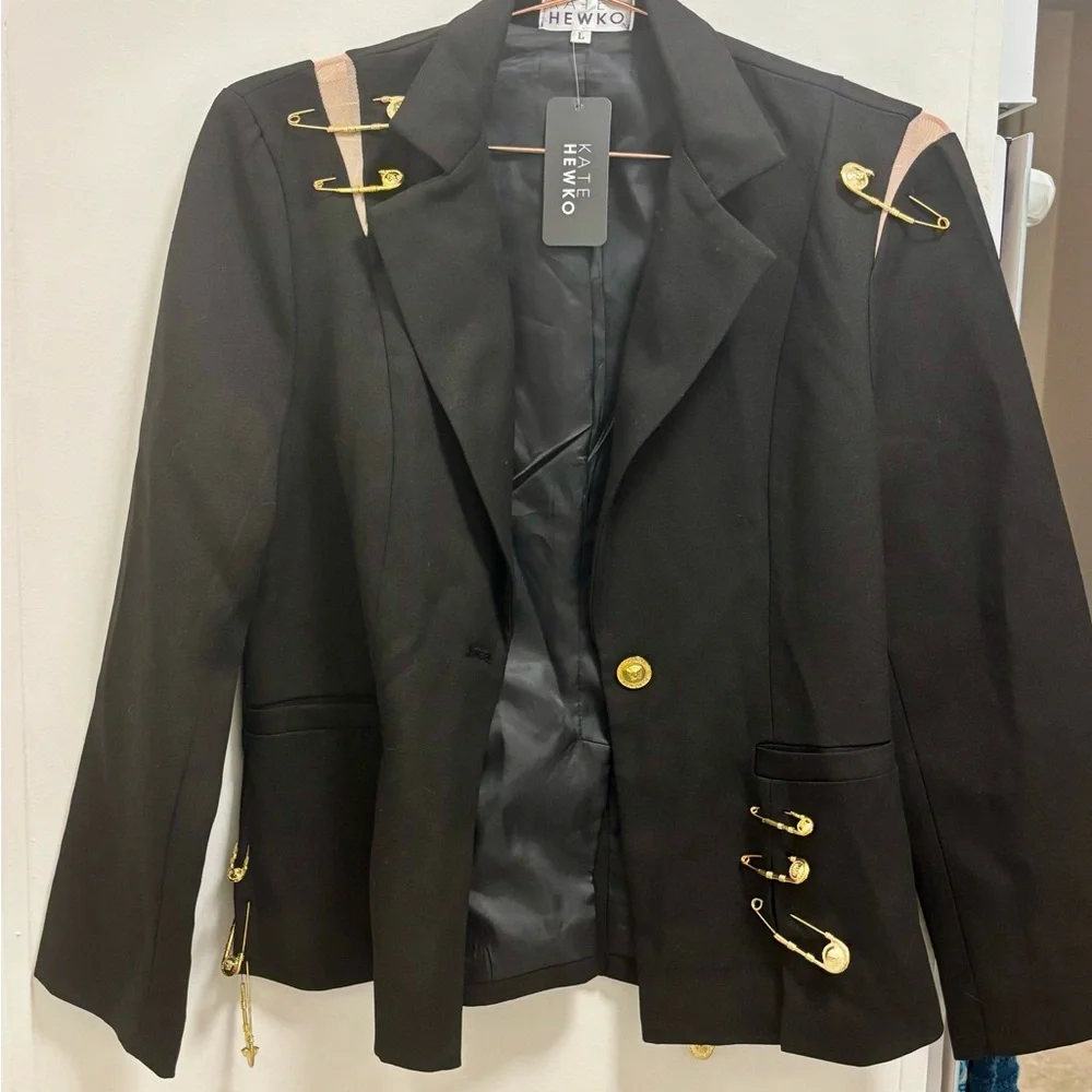 NWT Black Blazer with Oversized Gold Safety Pins - Picture 2 of 8